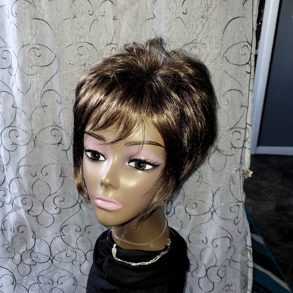 Paula Young Wig Beckett In Color 8/12A Brand New!